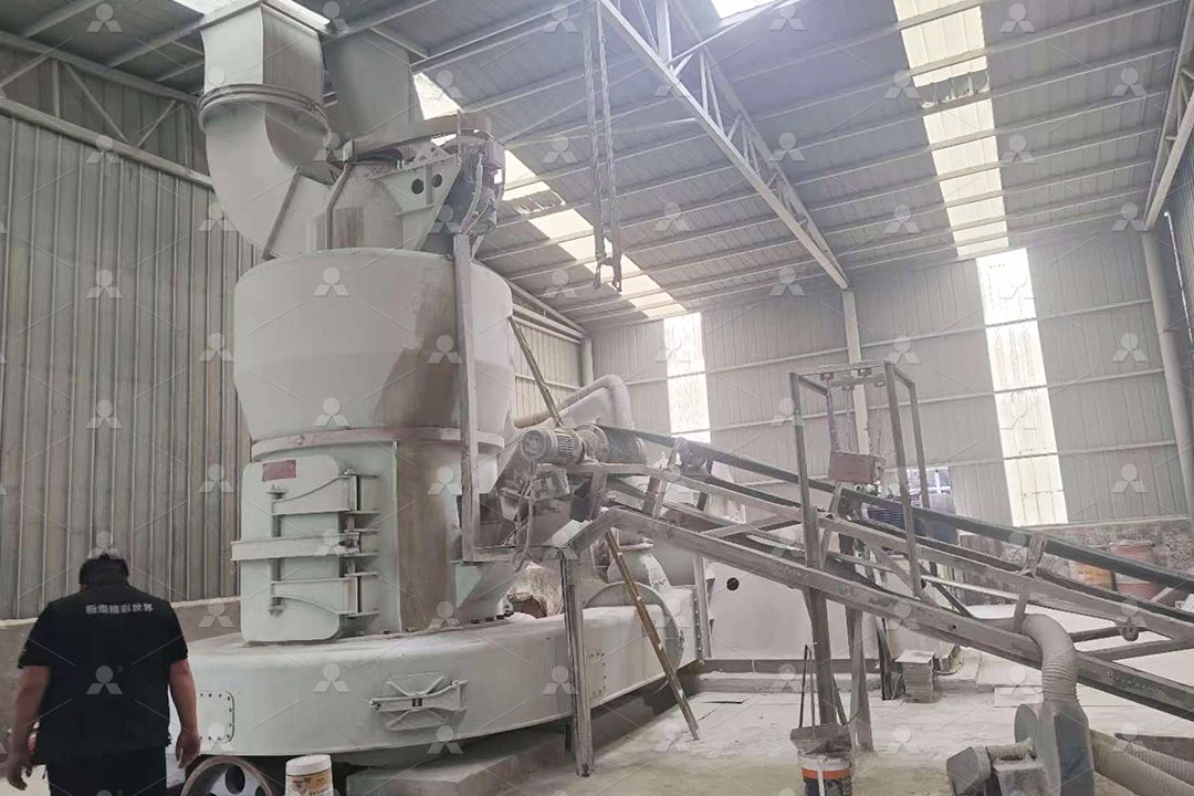 黎明重工专业工程师团队在客户现场进行安装调试指导
