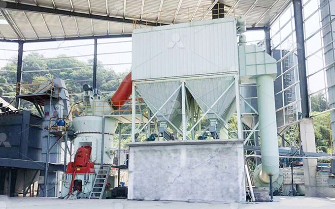 黎明重工LM立式辊磨机在矿渣粉磨项目现场运行图